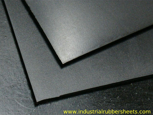 Neoprene Sheet and Neoprene Rubber Sheet with 0.5-50mm Thickness Fire-resistant and Corrosion-resistant for Industrial Use
