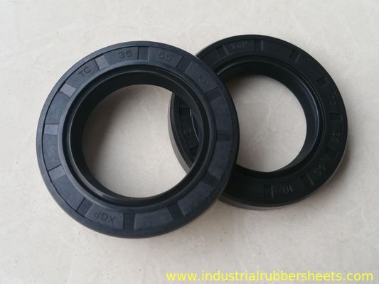 Double Lip TC Oil Seal with Low Friction Factor 0.04 and Customizable Size for Industrial Applications