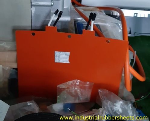 پد گرمکن سیلیکونی سفارشی با قابلیت گرمایش دمای بالا و گرمایش یکنواخت برای خودروهای انرژی نو